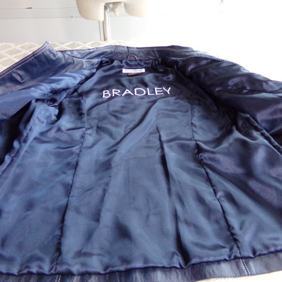 Bradley Women's Blue Leather Jacket - Picture 6 of 13